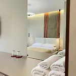 Krejs 招待所
